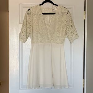 SPECIAL OCCASION beautiful cream dress -The Room, Size L